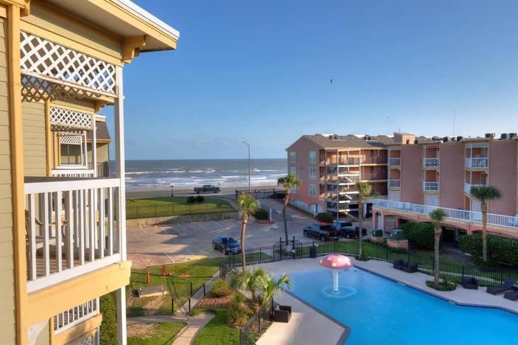 Beautiful Ocean Views At The Victorian Lejlighed Galveston Eksteriør billede